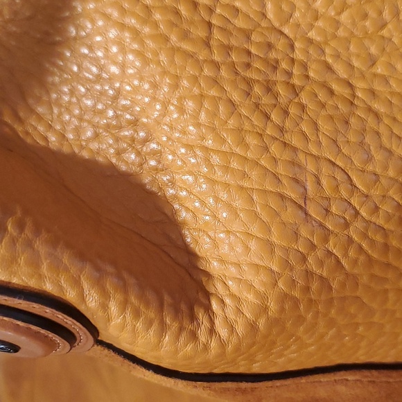 Coach Edie 42 mixed leathers squash color - Picture 6 of 15